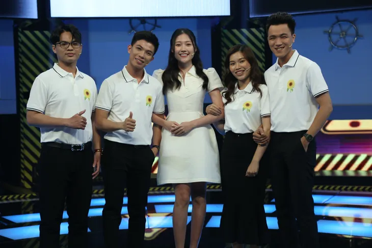 Võ Đăng Khoa loại được em gái Trấn Thành trong Chọn đâu cho đúng - Ảnh 1. Võ Đăng Khoa loại được em gái Trấn Thành trong Chọn đâu cho đúng - Ảnh 1.