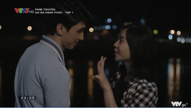 Ga-ra hạnh phúc - Tập 1: Khi Sơn Ca (Quỳnh Kool) chật vật đi xin việc, Quân (Bình An) lại cặp kè nữ đại gia - Ảnh 24. Ga-ra hạnh phúc - Tập 1: Khi Sơn Ca (Quỳnh Kool) chật vật đi xin việc, Quân (Bình An) lại cặp kè nữ đại gia - Ảnh 24.