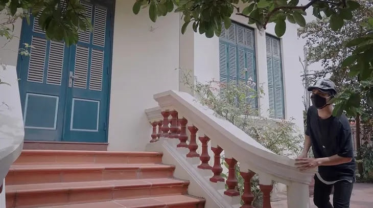 Ga-ra hạnh phúc - Tập 2: Giang hồ tìm đến nhà, Khải (Bảo Anh) có ý định bỏ trốn - Ảnh 3. Ga-ra hạnh phúc - Tập 2: Giang hồ tìm đến nhà, Khải (Bảo Anh) có ý định bỏ trốn - Ảnh 3.