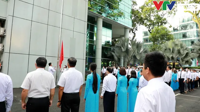 Lễ chào cờ đầu tuần và câu chuyện truyền cảm hứng cho người lao động - Ảnh 2. Lễ chào cờ đầu tuần và câu chuyện truyền cảm hứng cho người lao động - Ảnh 2.