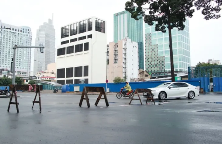 TP Hồ Chí Minh: Mặt bằng đường Lê Lợi được hoàn trả sau 8 năm - Ảnh 1. TP Hồ Chí Minh: Mặt bằng đường Lê Lợi được hoàn trả sau 8 năm - Ảnh 1.