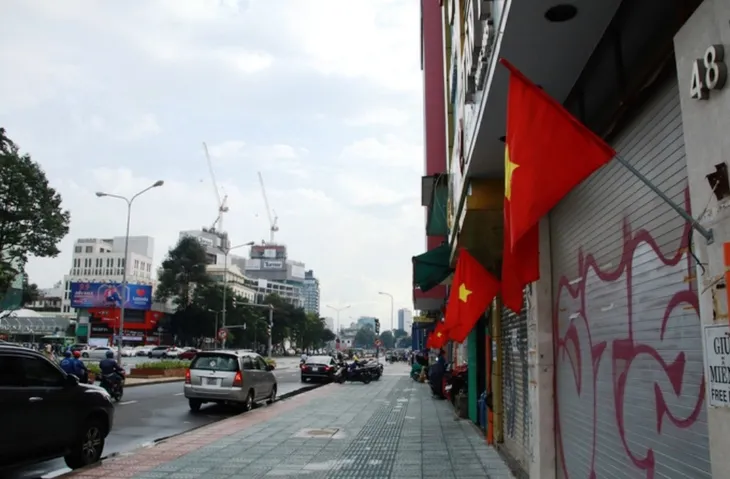 TP Hồ Chí Minh: Mặt bằng đường Lê Lợi được hoàn trả sau 8 năm - Ảnh 6. TP Hồ Chí Minh: Mặt bằng đường Lê Lợi được hoàn trả sau 8 năm - Ảnh 6.