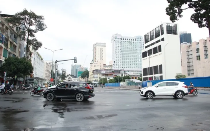 TP Hồ Chí Minh: Mặt bằng đường Lê Lợi được hoàn trả sau 8 năm - Ảnh 4. TP Hồ Chí Minh: Mặt bằng đường Lê Lợi được hoàn trả sau 8 năm - Ảnh 4.