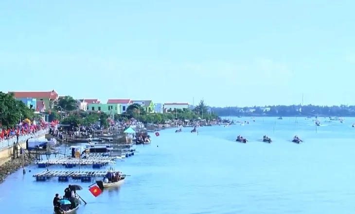 Quảng Bình, Sơn La mừng Tết Độc lập - Ảnh 2. Quảng Bình, Sơn La mừng Tết Độc lập - Ảnh 2.
