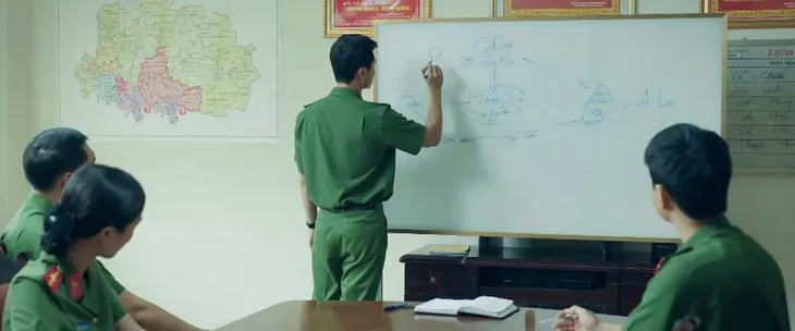 Đấu trí - Tập 32: Lộ thêm nhiều “mắt xích” trong đường dây buôn lậu của Thịnh Gia - Ảnh 10. Đấu trí - Tập 32: Lộ thêm nhiều “mắt xích” trong đường dây buôn lậu của Thịnh Gia - Ảnh 10.