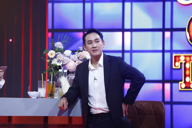 Lý do Hứa Vỹ Văn vẫn độc thân ở tuổi 43? - Ảnh 2. Lý do Hứa Vỹ Văn vẫn độc thân ở tuổi 43? - Ảnh 2.