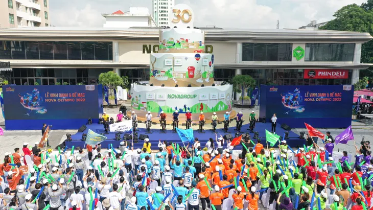 Bế mạc Nova Olympic 2022: Tôn vinh sức mạnh và tinh thần đoàn kết - Ảnh 1. Bế mạc Nova Olympic 2022: Tôn vinh sức mạnh và tinh thần đoàn kết - Ảnh 1.