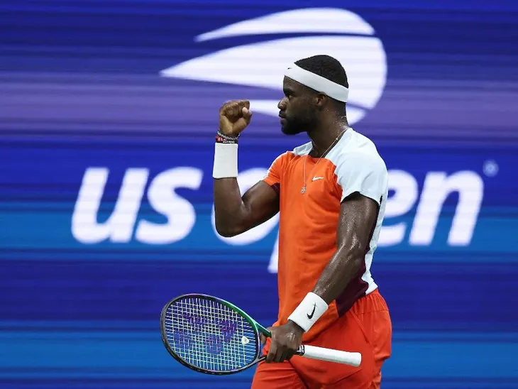 Vượt qua Frances Tiafoe, Carlos Alcaraz lần đầu vào chung kết Mỹ mở rộng - Ảnh 1. Vượt qua Frances Tiafoe, Carlos Alcaraz lần đầu vào chung kết Mỹ mở rộng - Ảnh 1.