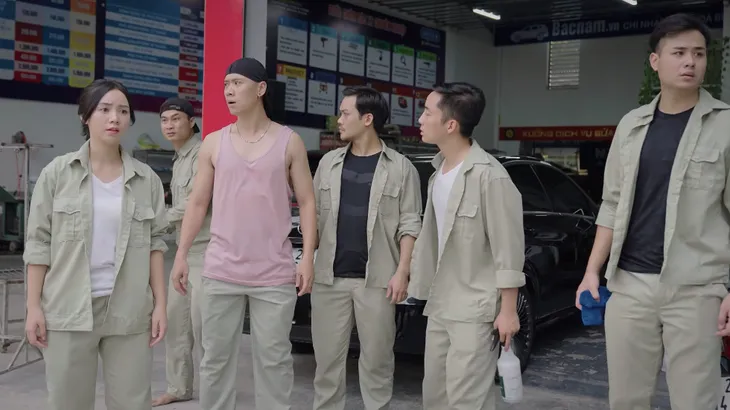 Ga-ra hạnh phúc - Tập 16: Ga-ra bị chặn đường làm ăn, Khải có trở về? - Ảnh 3. Ga-ra hạnh phúc - Tập 16: Ga-ra bị chặn đường làm ăn, Khải có trở về? - Ảnh 3.