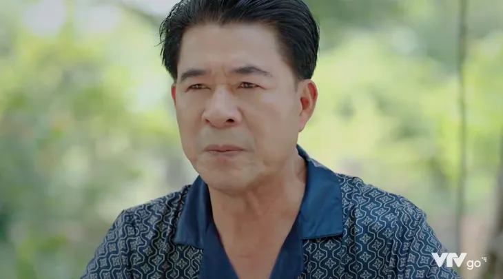 Ga-ra hạnh phúc - Tập 16: Chia tay trả lại quà, Quân cuốn gói ra đi cùng Cẩm Khê - Ảnh 6. Ga-ra hạnh phúc - Tập 16: Chia tay trả lại quà, Quân cuốn gói ra đi cùng Cẩm Khê - Ảnh 6.