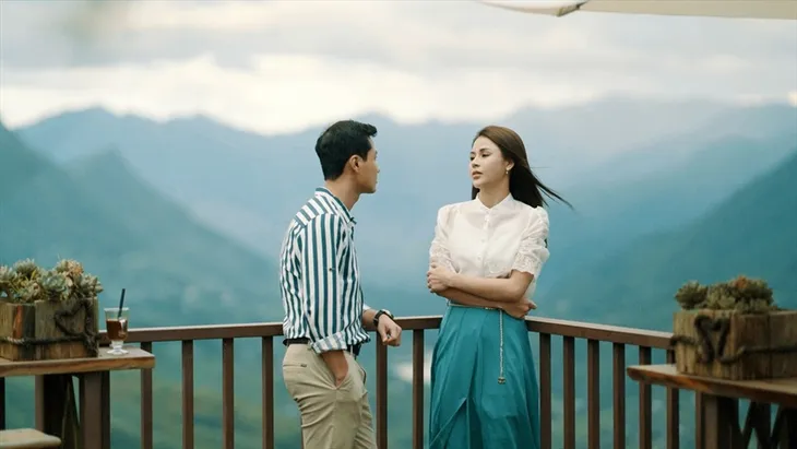 Tú Oanh, Quách Thu Phương và mối duyên làm thông gia trên màn ảnh - Ảnh 1. Tú Oanh, Quách Thu Phương và mối duyên làm thông gia trên màn ảnh - Ảnh 1.