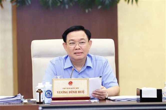 Phiên họp thứ 15 của Ủy ban Thường vụ Quốc hội: Giám sát việc thực hành tiết kiệm, chống lãng phí - Ảnh 1. Phiên họp thứ 15 của Ủy ban Thường vụ Quốc hội: Giám sát việc thực hành tiết kiệm, chống lãng phí - Ảnh 1.