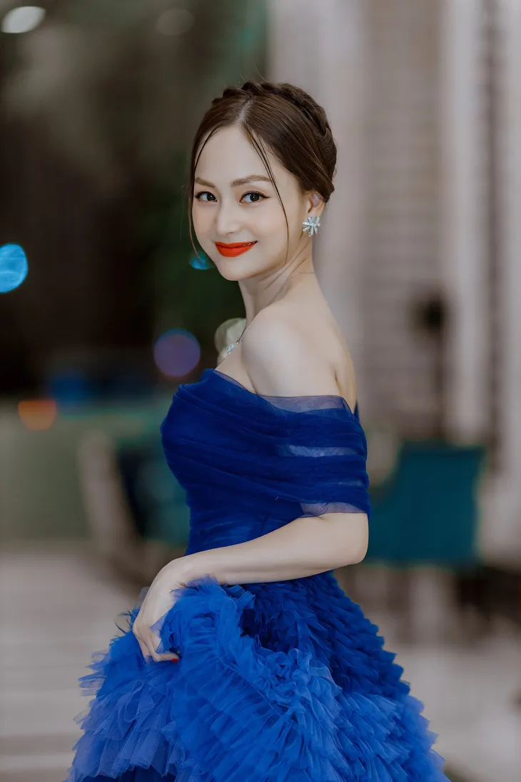 Lương Thu Trang - Lan Phương hội ngộ đẹp bất phân thắng bại - Ảnh 5. Lương Thu Trang - Lan Phương hội ngộ đẹp bất phân thắng bại - Ảnh 5.