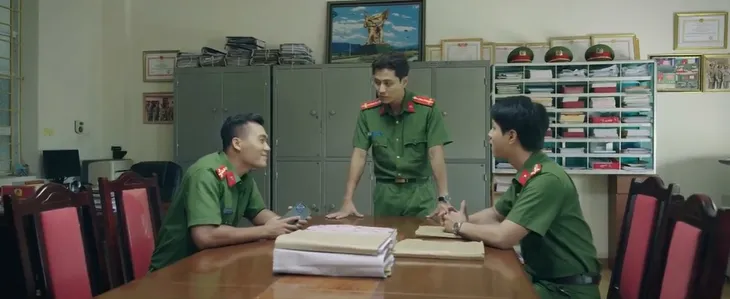 Đấu trí - Tập 43: Đại tá Giang hỏi cung đỉnh cao, đối tượng hết đường quanh co - Ảnh 17. Đấu trí - Tập 43: Đại tá Giang hỏi cung đỉnh cao, đối tượng hết đường quanh co - Ảnh 17.