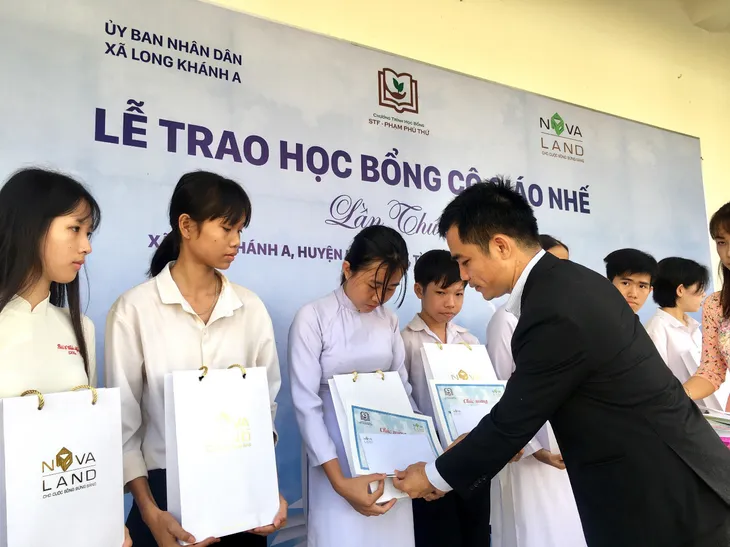 NovaGroup – hành trình kết nối cộng đồng, lan tỏa yêu thương - Ảnh 7. NovaGroup – hành trình kết nối cộng đồng, lan tỏa yêu thương - Ảnh 7.