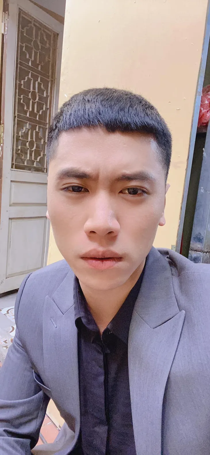 Ga-ra hạnh phúc: Ảnh đời thường khác xa trên phim của anh thợ sửa xe u là trời - Ảnh 5. Ga-ra hạnh phúc: Ảnh đời thường khác xa trên phim của anh thợ sửa xe u là trời - Ảnh 5.