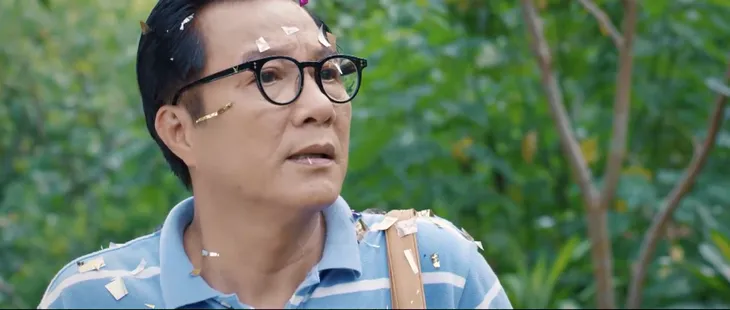 Thông gia ngõ hẹp - Tập 1: Buổi đầu gặp gỡ, hai ông thông gia “đứng hình” khi chạm mặt nhau - Ảnh 34. Thông gia ngõ hẹp - Tập 1: Buổi đầu gặp gỡ, hai ông thông gia “đứng hình” khi chạm mặt nhau - Ảnh 34.