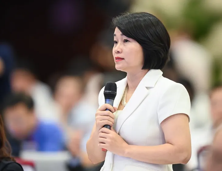 Nghiên cứu trình phương án giảm thuế xăng dầu vào Kỳ họp thứ 4, Quốc hội khoá XV - Ảnh 2. Nghiên cứu trình phương án giảm thuế xăng dầu vào Kỳ họp thứ 4, Quốc hội khoá XV - Ảnh 2.
