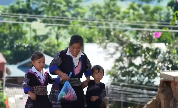 Gian nan hành trình tìm chữ của các em nhỏ vùng cao - Ảnh 2. Gian nan hành trình tìm chữ của các em nhỏ vùng cao - Ảnh 2.