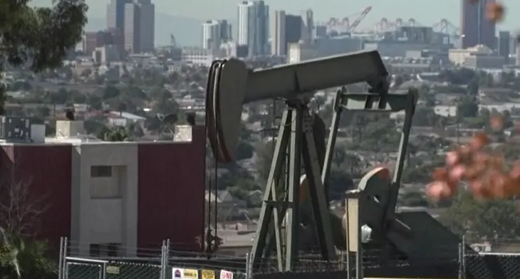 Bang California, Mỹ thông qua một loạt đạo luật ứng phó biến đổi khí hậu - Ảnh 1. Bang California, Mỹ thông qua một loạt đạo luật ứng phó biến đổi khí hậu - Ảnh 1.