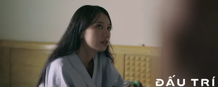 Đấu trí - Tập 34: Biết Phong là cảnh sát kinh tế, Quyên đến nhà ăn vạ - Ảnh 1. Đấu trí - Tập 34: Biết Phong là cảnh sát kinh tế, Quyên đến nhà ăn vạ - Ảnh 1.