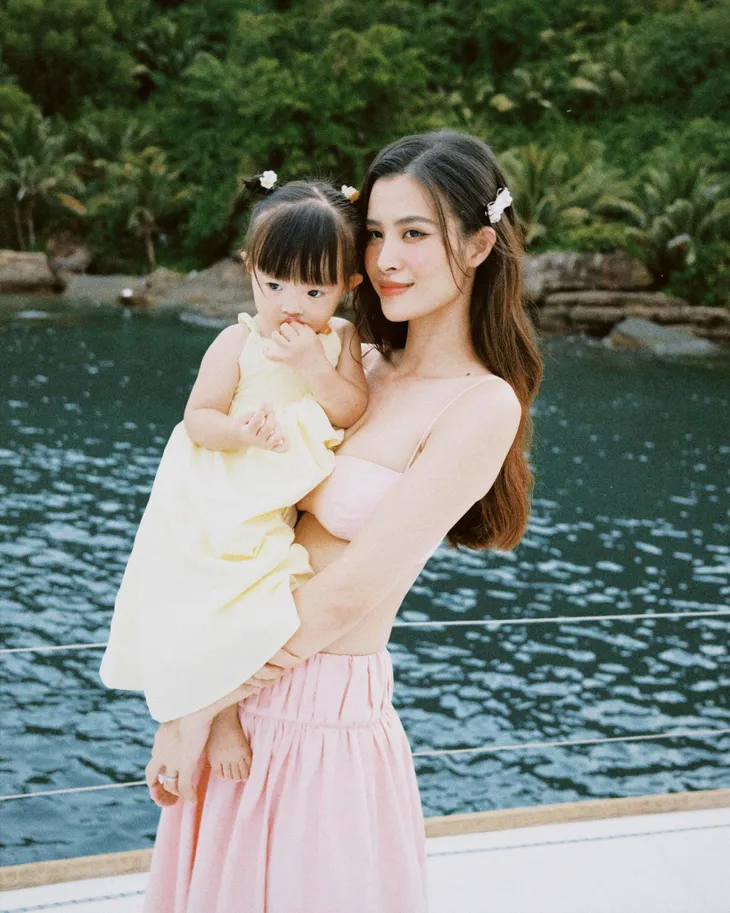 Diệu Nhi khoe ảnh diện váy cưới, Đức Phúc nhá hàng MV mới - Ảnh 4. Diệu Nhi khoe ảnh diện váy cưới, Đức Phúc nhá hàng MV mới - Ảnh 4.