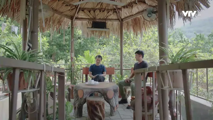 Ga-ra hạnh phúc - Tập 21: Khải âm thầm xác định đây là chuyến đi chơi cuối cùng của mình - Ảnh 12. Ga-ra hạnh phúc - Tập 21: Khải âm thầm xác định đây là chuyến đi chơi cuối cùng của mình - Ảnh 12.