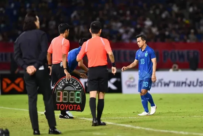 Chanathip không dự AFF Cup 2022 cùng ĐT Thái Lan - Ảnh 2. Chanathip không dự AFF Cup 2022 cùng ĐT Thái Lan - Ảnh 2.