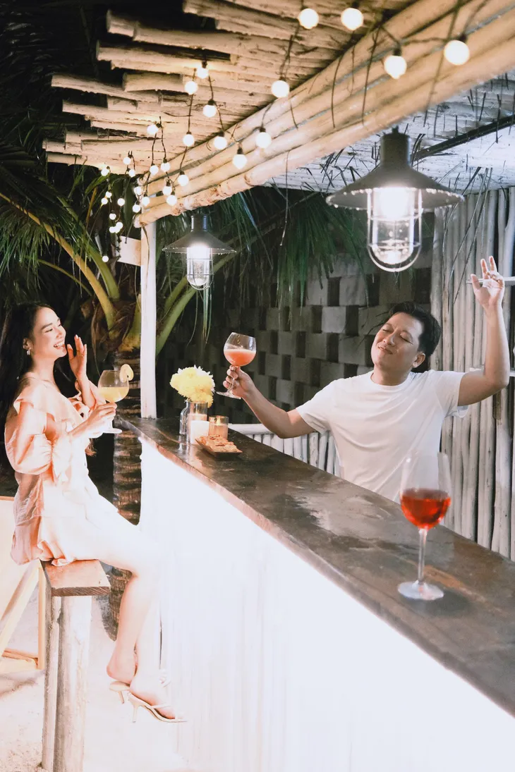 Trường Giang, Nhã Phương kỷ niệm 4 năm ngày cưới - Ảnh 10. Trường Giang, Nhã Phương kỷ niệm 4 năm ngày cưới - Ảnh 10.