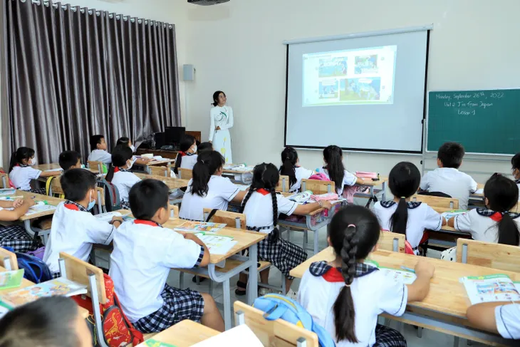 Ngân hàng tái thiết Đức đồng hành cùng NovaGroup tài trợ dự án giáo dục cho học sinh tiểu học - Ảnh 6. Ngân hàng tái thiết Đức đồng hành cùng NovaGroup tài trợ dự án giáo dục cho học sinh tiểu học - Ảnh 6.