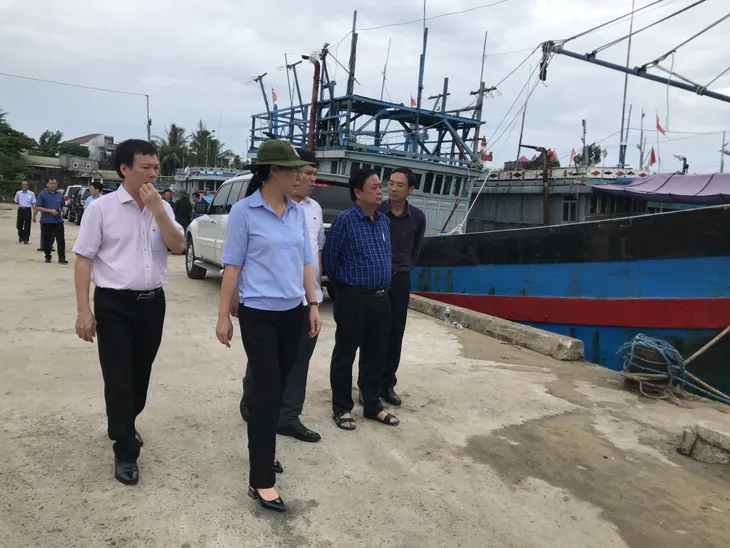 CẬP NHẬT: Bão số 4 tăng 1 cấp, dự báo còn mạnh thêm - Ảnh 68. CẬP NHẬT: Bão số 4 tăng 1 cấp, dự báo còn mạnh thêm - Ảnh 68.