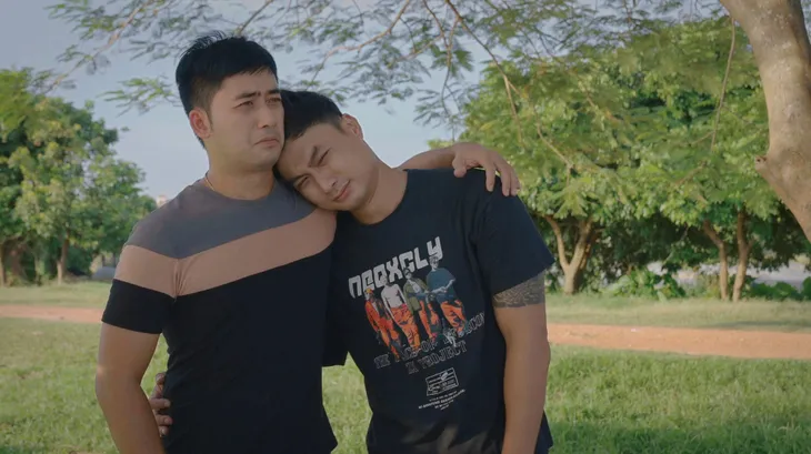Ga-ra hạnh phúc: Sự thật không tin nổi về mẹ được tiết lộ, Trung trâu khóc rưng rức - Ảnh 10. Ga-ra hạnh phúc: Sự thật không tin nổi về mẹ được tiết lộ, Trung trâu khóc rưng rức - Ảnh 10.