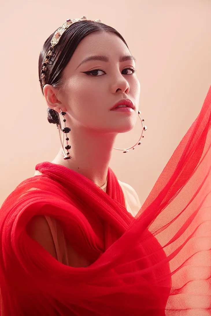 Bùi Lan Hương xuất hiện trong đêm Chung khảo Miss Grand Vietnam 2022 - Ảnh 1. Bùi Lan Hương xuất hiện trong đêm Chung khảo Miss Grand Vietnam 2022 - Ảnh 1.