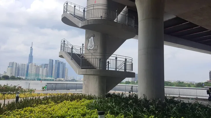 TP Hồ Chí Minh: Kiên quyết xử nghiêm hành vi sơn, vẽ bậy nơi công cộng - Ảnh 1. TP Hồ Chí Minh: Kiên quyết xử nghiêm hành vi sơn, vẽ bậy nơi công cộng - Ảnh 1.