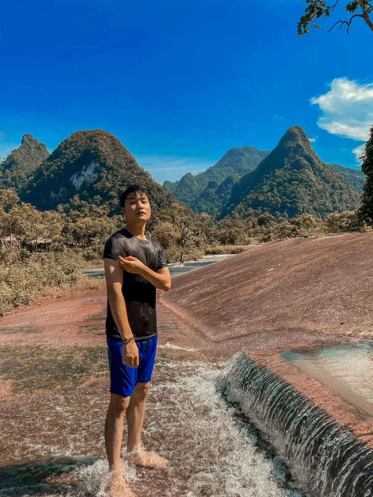 Hậu trường trầy da vào viện của loạt diễn viên trong Thông gia ngõ hẹp - Ảnh 5.