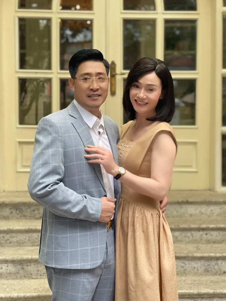 Hồ Phong - Quách Thu Phương tình bể bình lấn át cặp đôi chính - Ảnh 6. Hồ Phong - Quách Thu Phương tình bể bình lấn át cặp đôi chính - Ảnh 6.