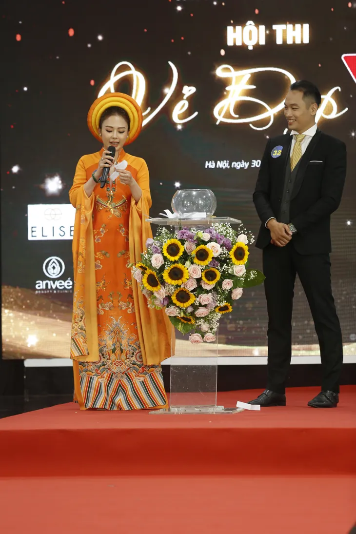 Chung kết Vẻ đẹp VTV 2022: Thí sinh trả lời ứng xử làm khó Ban giám khảo - Ảnh 23. Chung kết Vẻ đẹp VTV 2022: Thí sinh trả lời ứng xử làm khó Ban giám khảo - Ảnh 23.