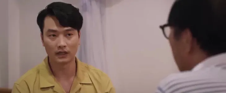 Thông gia ngõ hẹp - Tập 5: Ông Khôi dụ Phan nói hết bí mật gia đình - Ảnh 1. Thông gia ngõ hẹp - Tập 5: Ông Khôi dụ Phan nói hết bí mật gia đình - Ảnh 1.
