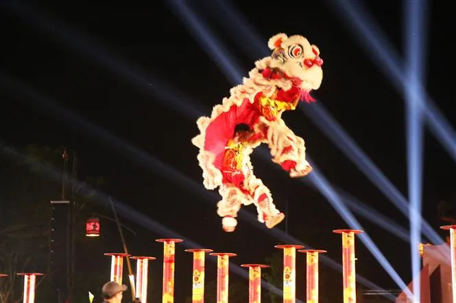 Hấp dẫn Ngày hội Lân Huế 2022 - Ảnh 2. Hấp dẫn Ngày hội Lân Huế 2022 - Ảnh 2.