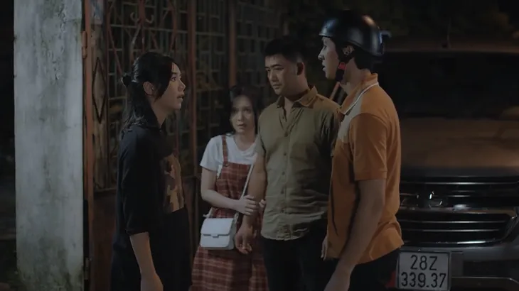 Ga-ra hạnh phúc - Tập 13: Mặt dày đến gặp Sơn Ca, Quân bị Khải cho ăn đòn - Ảnh 4. Ga-ra hạnh phúc - Tập 13: Mặt dày đến gặp Sơn Ca, Quân bị Khải cho ăn đòn - Ảnh 4.