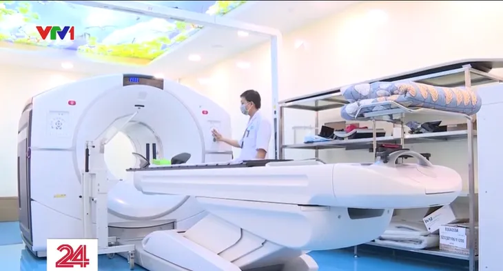 Bệnh viện nghìn tỷ gặp khó vì chưa được bàn giao thiết bị - Ảnh 1. Bệnh viện nghìn tỷ gặp khó vì chưa được bàn giao thiết bị - Ảnh 1.