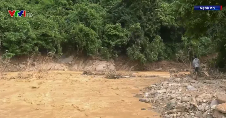 Nhiều trường học ở Nghệ An chưa thể khai giảng vì mưa lớn - Ảnh 1. Nhiều trường học ở Nghệ An chưa thể khai giảng vì mưa lớn - Ảnh 1.