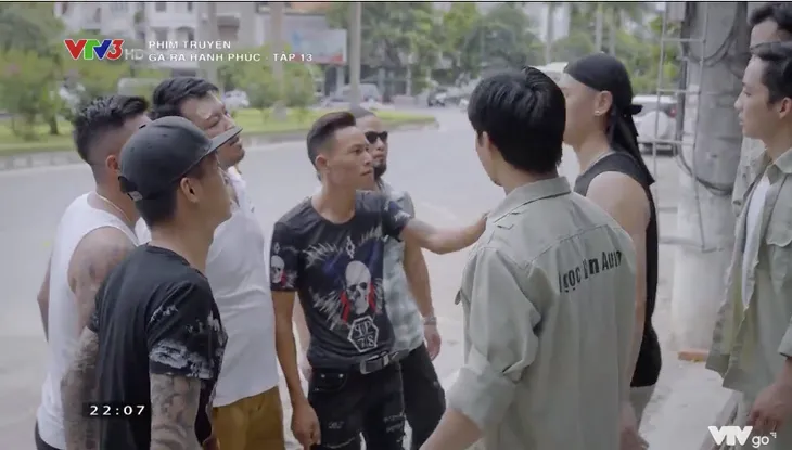 Ga-ra hạnh phúc - Tập 13: Kẻ thù của Khải gây rối, Vân sợ hãi nghĩ đến chuyện chẳng lành - Ảnh 15. Ga-ra hạnh phúc - Tập 13: Kẻ thù của Khải gây rối, Vân sợ hãi nghĩ đến chuyện chẳng lành - Ảnh 15.