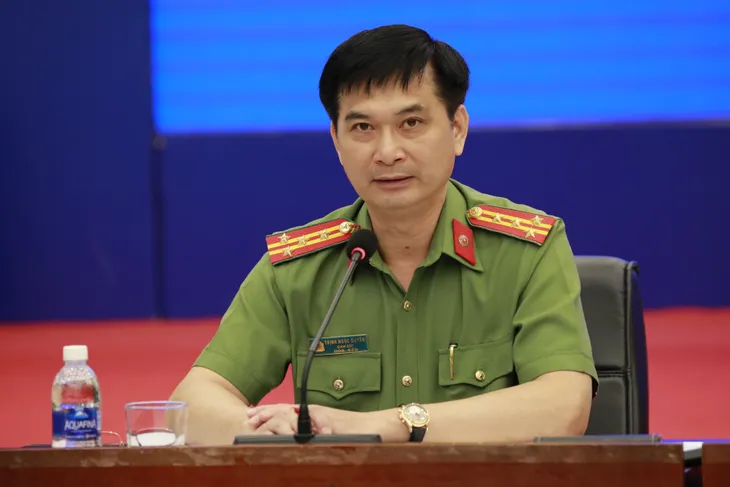 Bình Dương họp báo thông tin vụ cháy quán karaoke làm hơn 30 người chết - Ảnh 5. Bình Dương họp báo thông tin vụ cháy quán karaoke làm hơn 30 người chết - Ảnh 5.