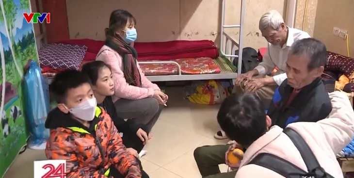 Làm thế nào để những món quà từ thiện đến đúng địa chỉ? - Ảnh 2. Làm thế nào để những món quà từ thiện đến đúng địa chỉ? - Ảnh 2.