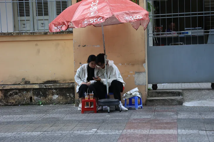 Thành phố Hồ Chí Minh yên bình sáng đầu năm mới 2023 - Ảnh 5. Thành phố Hồ Chí Minh yên bình sáng đầu năm mới 2023 - Ảnh 5.