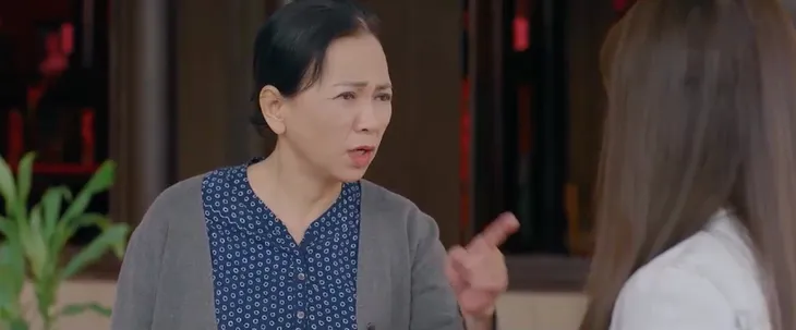 Hành trình công lý - Tập 40: Mẹ Hà quấy nhiễu gia đình Phương, bé Thư lên cơ đau tim ngất xỉu - Ảnh 21. Hành trình công lý - Tập 40: Mẹ Hà quấy nhiễu gia đình Phương, bé Thư lên cơ đau tim ngất xỉu - Ảnh 21.