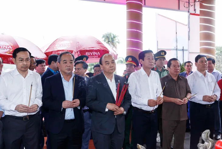 Chủ tịch nước trao quà Tết tặng gia đình chính sách, người nghèo tại Kiên Giang - Ảnh 2. Chủ tịch nước trao quà Tết tặng gia đình chính sách, người nghèo tại Kiên Giang - Ảnh 2.