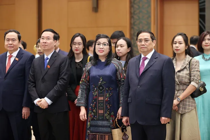 Thủ tướng: Nêu cao tinh thần đoàn kết để tất cả cùng thắng - Ảnh 2. Thủ tướng: Nêu cao tinh thần đoàn kết để tất cả cùng thắng - Ảnh 2.