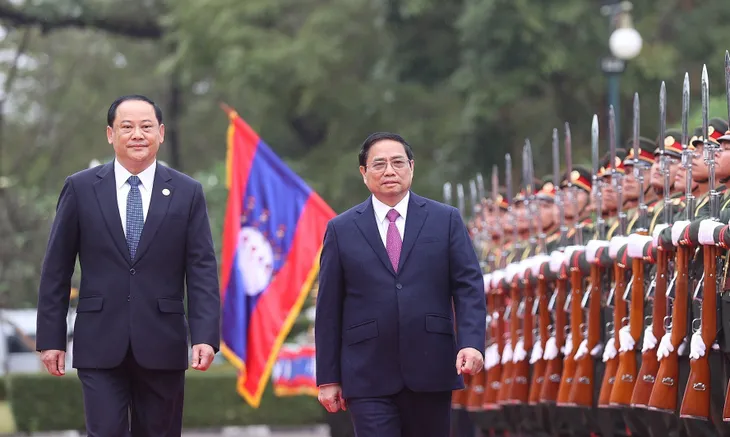 Lễ đón Thủ tướng Phạm Minh Chính thăm chính thức CHDCND Lào - Ảnh 1. Lễ đón Thủ tướng Phạm Minh Chính thăm chính thức CHDCND Lào - Ảnh 1.